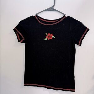 Black Cropped Tshirt